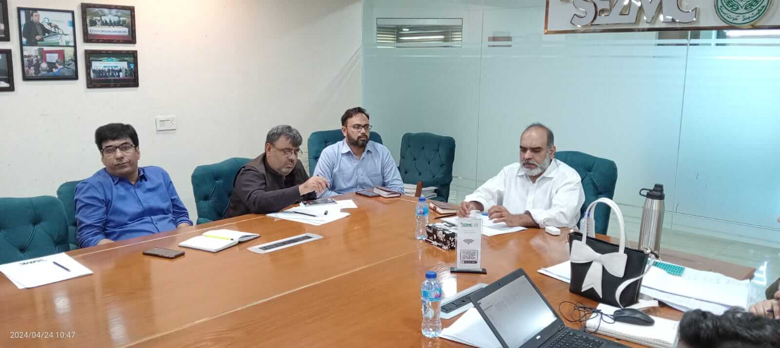 24th April 2024: Progress review meeting for New Industrial Enclaves was chaired by the CTO, SEZMC and was attended by consortium members Exponent Engg and HM&CO, A.F Ferguson & Co., Chartered Accountants. Detailed discussion was done on the possible layout plans.